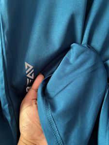 FTX Solid Round Neck Polyester *like new*