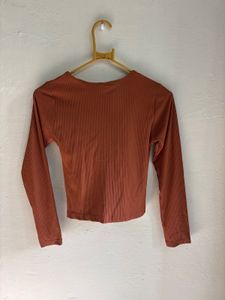 Ribbed Button-Up Cropped Top