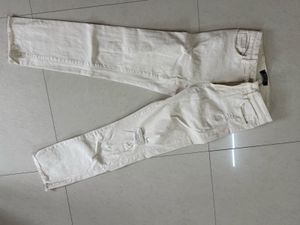 Ripped off White Jeans