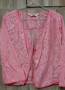 Elegant Pink Flower Lace Shrug