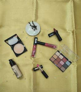 Blue Heaven Makeup Combo