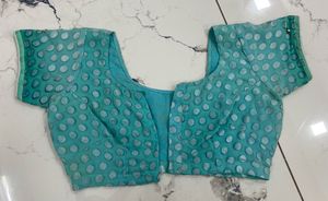 Beautiful Teal Embroidered saare with blouse