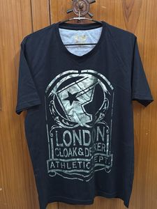 London Cloak & Decker T-Shirt