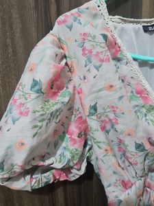 Chic Floral Tiered Midi Dress