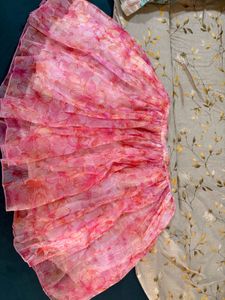 Chic Pink Floral Puff Sleeve Dress only wear once
