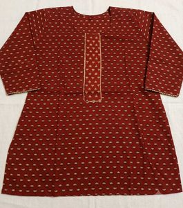 Maroon Printed Kurti👀( SIZE- L)