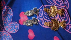 Traditional Jhumka light weight Earrings Set