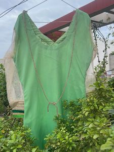 Elegant Green Embroidered Kurta