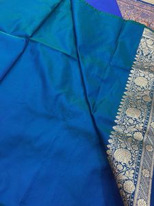 small buti Banarsi saree most demand