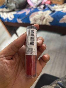 Red Liquid Lipstick sample from nykaa.