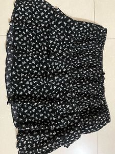 Bershka Ruffle Mini Skirt
