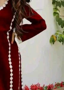 Maroon Kurta Set with White Lace Detail
