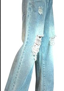 Light Wash Ripped Wide Leg Jeans