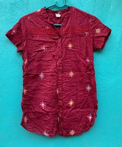 Maroon Short Sleeves Top With Bandhani Print