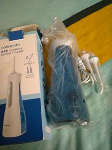 Cordless Dental Flosser