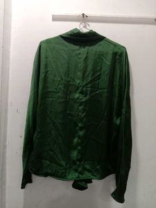Elegant Green Satin V-Neck Top