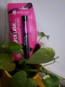 MyGlamm Super Lash Volumising Mascara