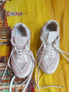 Stylish Pink Chunky Sneakers
