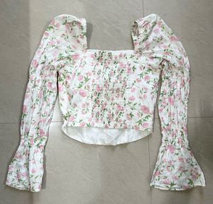 Floral ruffled Sleeve Square Neck Top