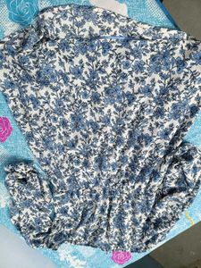 Chic Blue Floral Print Mini Dress
