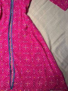 Pink bandhani Sheer kurti shrug💗