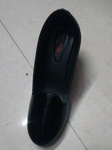 Classic Black Pumps