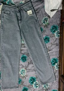 Zara straight leg jeans! discount