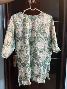 Green Paisley Print Kurta