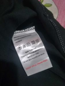 Women's Top