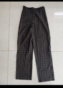 Chic Plaid Pants