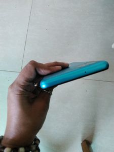Samsung F12 Mobile