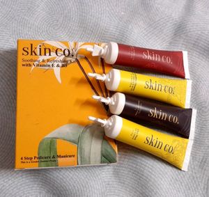 Manicure &amp; Pedicure Kit