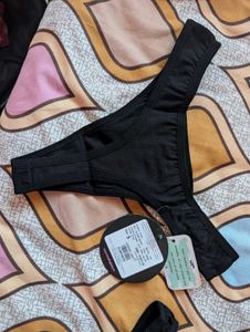 Black panty (2 packs)
