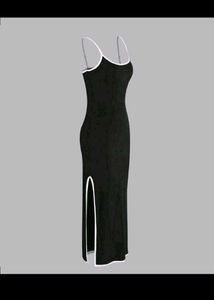 Sleek Black Midi Dress - Trendy &amp; Chic