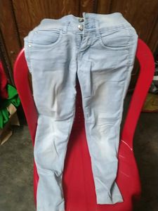 Light Blue Denim Jeans With Double Buttons
