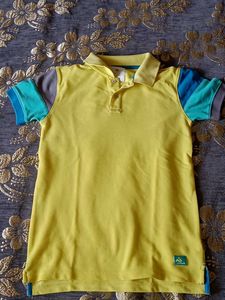 Set Of 4 T-shirt And Sweatshirt