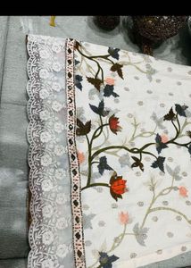 Elegant White Kurta Set with Floral Print