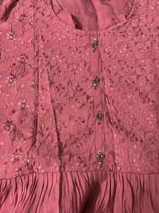 Beautiful Pink Embroidered Kurta