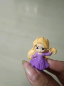 Disney Princess Figurines - Jasmine &amp; Rapunzel