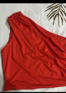 H&amp;M DATE PERFECT One-Shoulder Sleveless Top