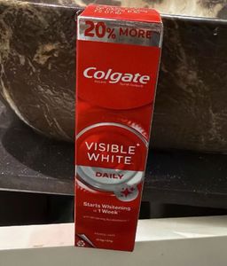 Colgate Visible White Daily Toothpaste
