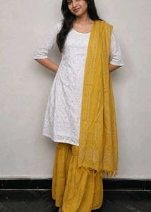 kurti and garara