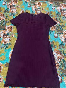 Ribbed Knit Short Sleeve Dress