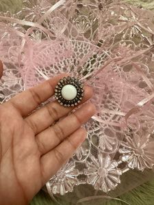 Elegant White &amp; Silver Stud Earrings