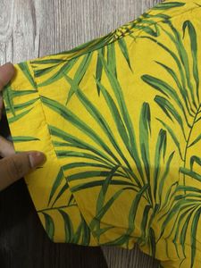 Vibrant Tropical Leaf Print Shirt