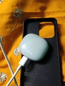 Stylish Wireless Earbuds with Charging Case