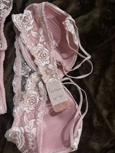 Lace Bra and Panty Set