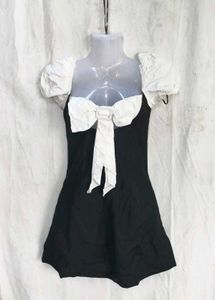 20167. Cute Black & White Puff Sleeve Dress