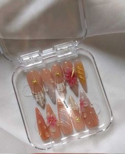 Press On Nails