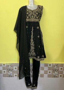 Elegant Black Embroidered Kurta Set